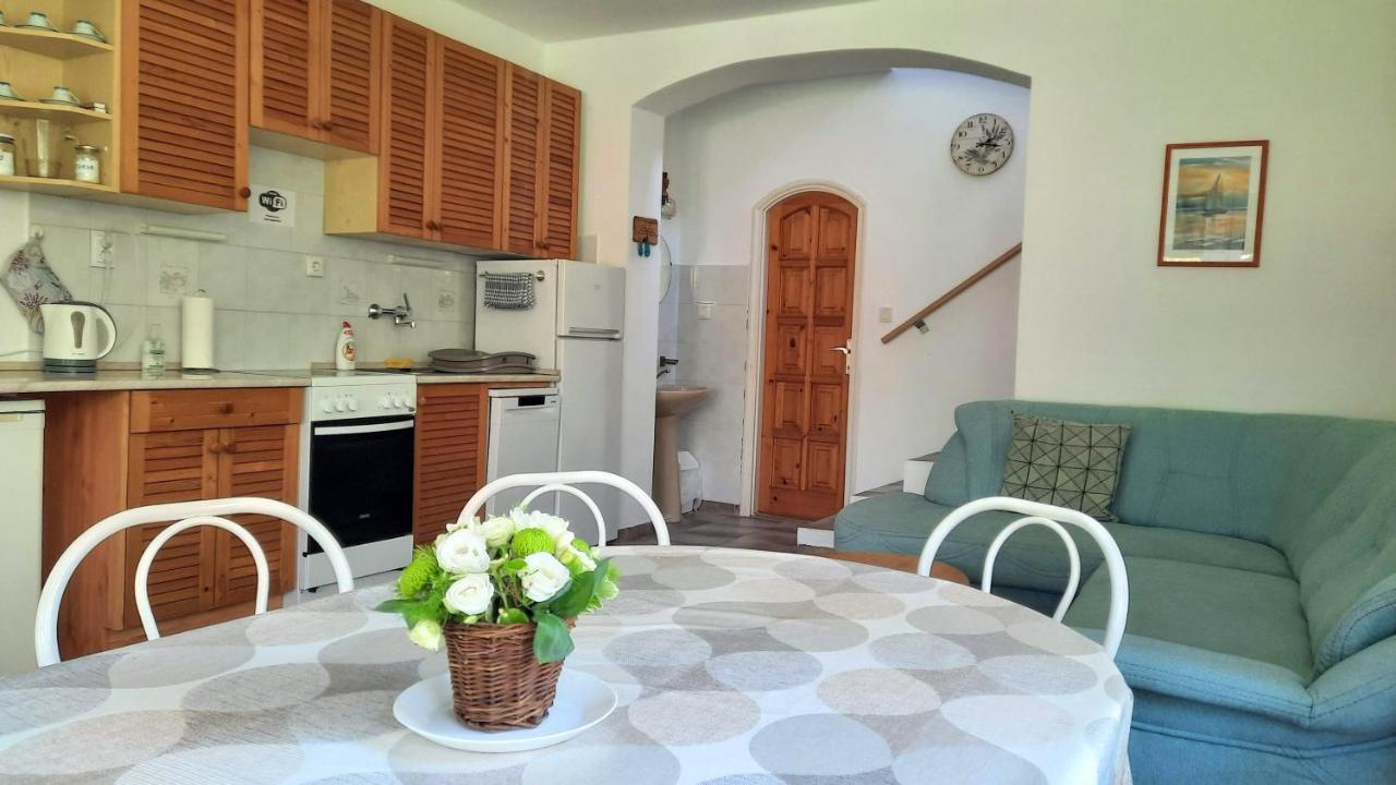 Biker Holiday Home Balatonakarattya Exterior foto